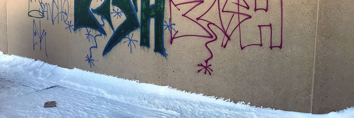 removing graffiti in cold weather