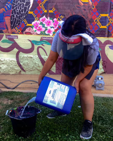 
Pouring World's Best Graffiti Coating