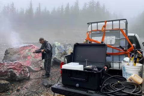 Trash No Land