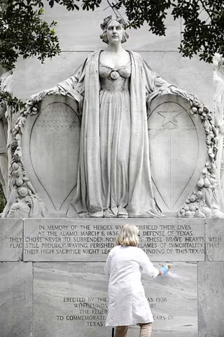 Alamo Conservator Chooses World's Best