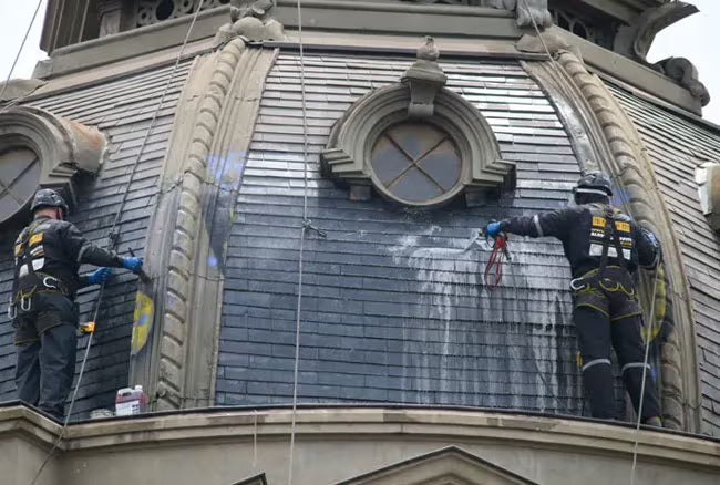 
National Monument Cleaned